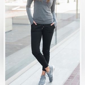 Zyia Unwind Joggers, Women’s XXL, Black, NWT